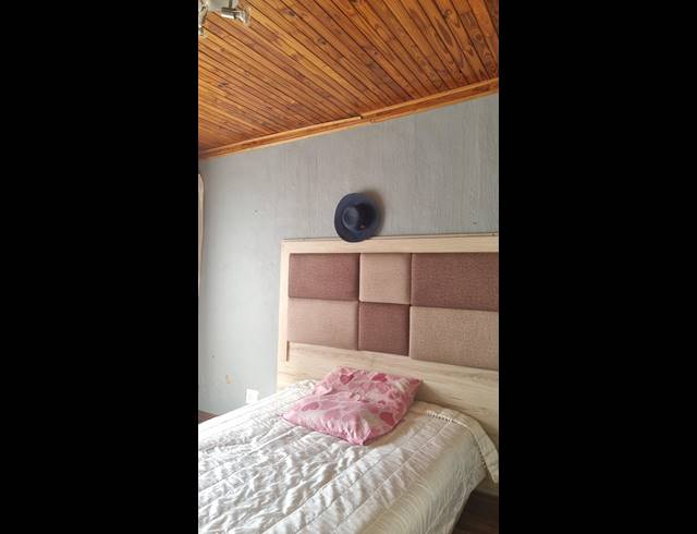 4 BEDROOM FREESTANDING FOR SALE IN BARRY HERTZOG PARK